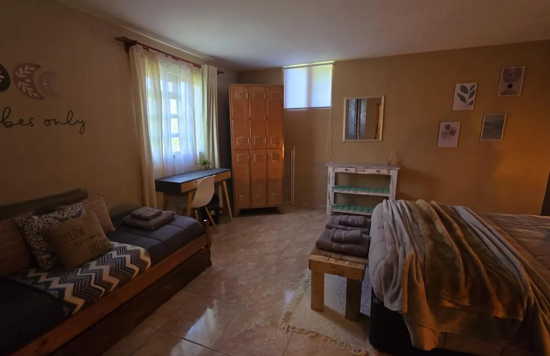 Hostel Del Lago, Habitaciones Privadas Y Cabanas-1